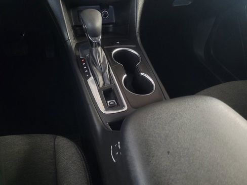 Used 2022 Chevrolet Equinox LT FWD image 26