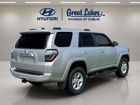 Used 2023 Toyota 4Runner SR5 AWD/4WD image 5
