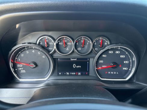 Used 2019 Chevrolet Silverado 1500 LT Trail Boss AWD/4WD image 12