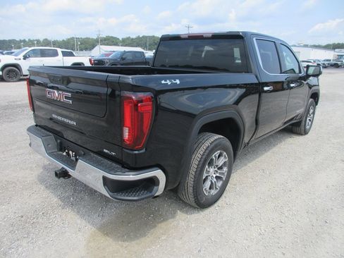 New 2026 GMC Sierra 1500 SLT w/ SLT Convenience Package AWD/4WD image 5
