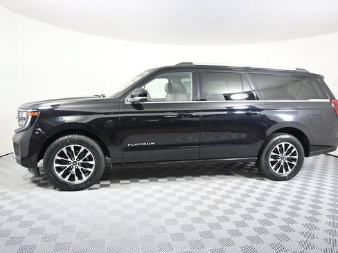Used 2025 Ford Expedition Max Platinum AWD/4WD image 2