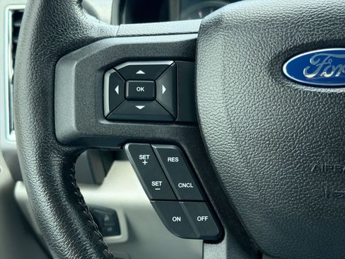 Used 2015 Ford F150 XLT w/ Equipment Group 301A Mid AWD/4WD image 24
