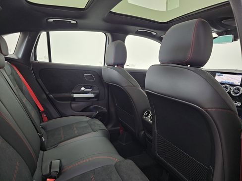New 2026 Mercedes-Benz GLA 35 AMG 4MATIC image 28