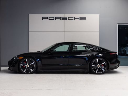 Certified 2023 Porsche Taycan 4S AWD/4WD image 2