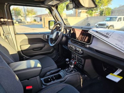 New 2026 Jeep Gladiator Willys image 26