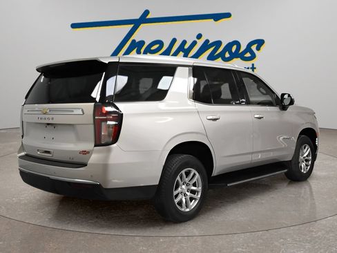Used 2021 Chevrolet Tahoe LT w/ Luxury Package RWD image 2