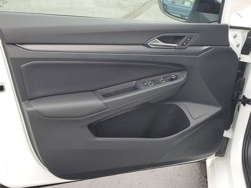 New 2026 Volkswagen Golf image 8