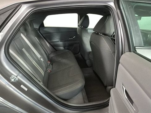 Certified 2023 Hyundai Elantra SEL w/ Convenience Package FWD image 37