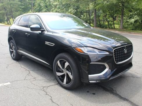 New 2026 Jaguar F-PACE R-Dynamic S image 10