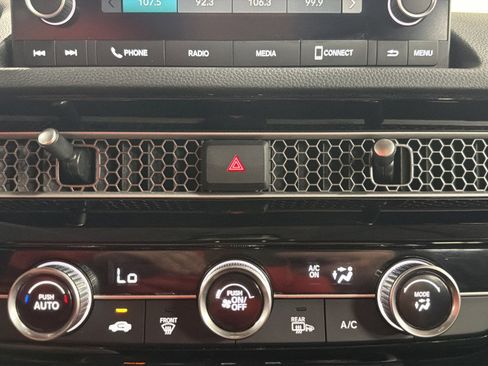 Used 2025 Honda Civic Sport image 27