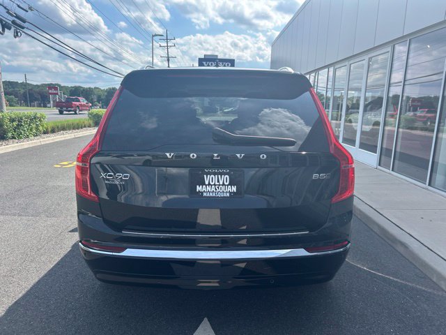 Certified 2024 Volvo XC90 B5 Core w/ Protection Package Premier AWD/4WD image 4