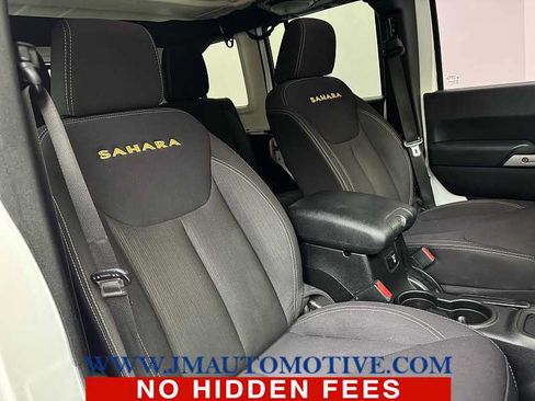 Used 2013 Jeep Wrangler Unlimited Sahara w/ Dual Top Group AWD/4WD image 20