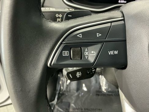 Used 2025 Audi Q5 2.0T Premium image 18