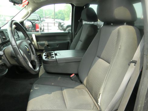 Used 2011 Chevrolet Silverado 1500 LT w/ All-Star Edition AWD/4WD image 7