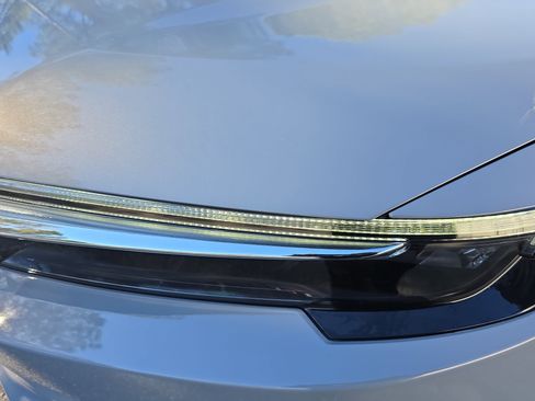 Used 2024 Honda CR-V EX-L image 32