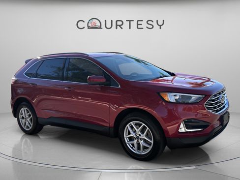 Used 2022 Ford Edge SEL w/ Convenience Package image 9