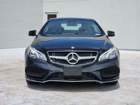 Used 2014 Mercedes-Benz E 550 Coupe image 2