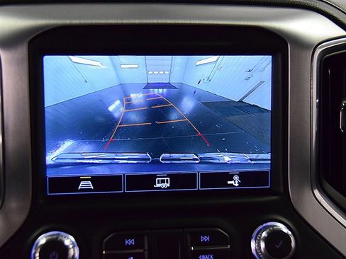 Used 2021 GMC Sierra 1500 Elevation w/ Preferred Package image 27