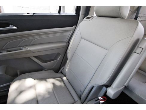 Used 2022 Volkswagen Atlas SE image 11