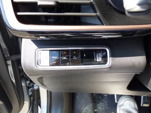 Used 2024 Buick Envision Sport Touring AWD/4WD image 28