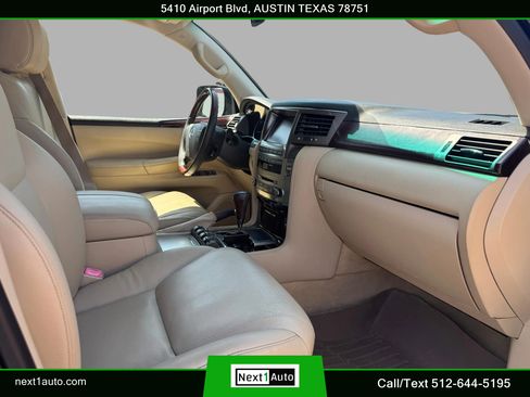 Used 2010 Lexus LX 570 4WD image 28