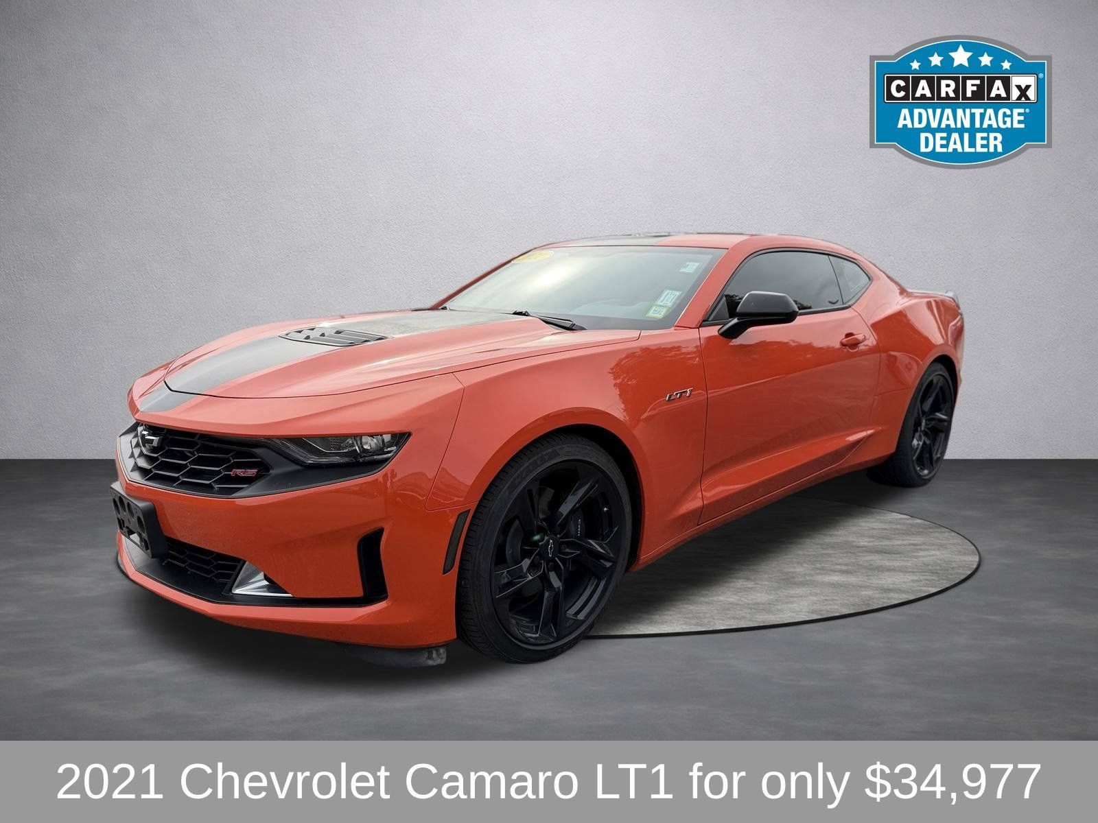 Used 2021 Chevrolet Camaro LT w/ RS Package RWD image 10