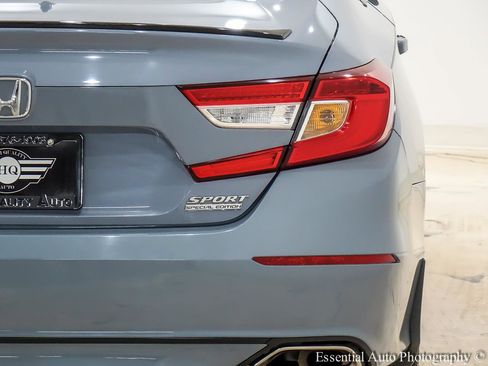 Used 2021 Honda Accord Sport Special Edition image 8