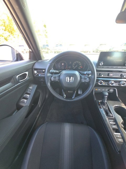 Used 2025 Honda Civic Sport image 16