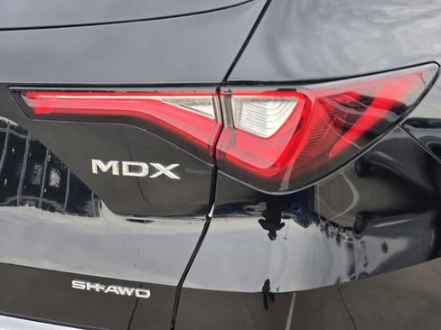 Used 2023 Acura MDX SH-AWD w/ Advance Package image 16
