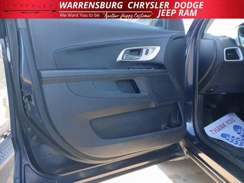 Used 2016 Chevrolet Equinox LT w/ Convenience Package image 12