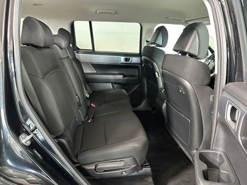 Used 2024 Hyundai Santa Fe SE image 27