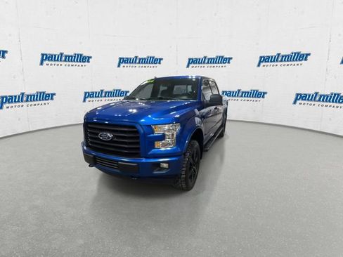 Used 2017 Ford F150 XLT w/ Equipment Group 302A Luxury AWD/4WD image 4