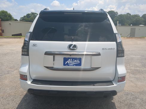 Used 2023 Lexus GX 460 w/ Black Line Special Edition AWD/4WD image 4