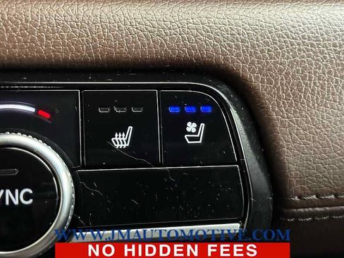 Used 2024 Honda Pilot Elite image 46