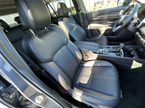 Certified 2025 MAZDA CX-50 AWD 2.5 S w/ Weather Package image 25