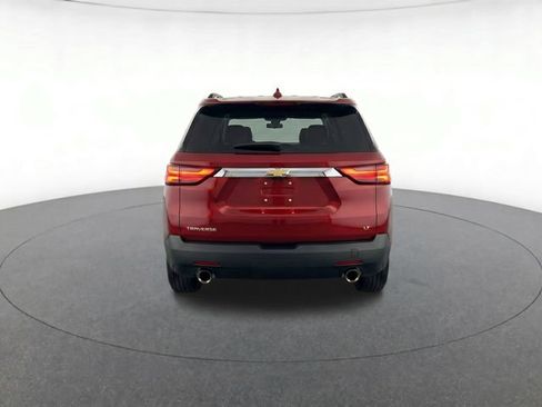 Used 2023 Chevrolet Traverse LT FWD image 6