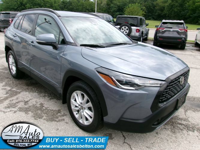 Used 2024 Toyota Corolla Cross LE AWD/4WD image 7