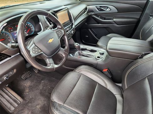 Used 2020 Chevrolet Traverse Premier w/ Redline Edition image 7