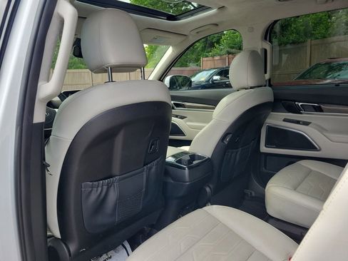 Used 2020 Kia Telluride SX w/ SX Prestige Package AWD/4WD image 17