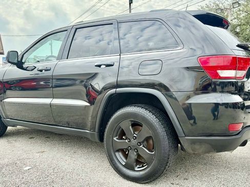 Used 2013 Jeep Grand Cherokee Limited w/ Luxury Group II image 7