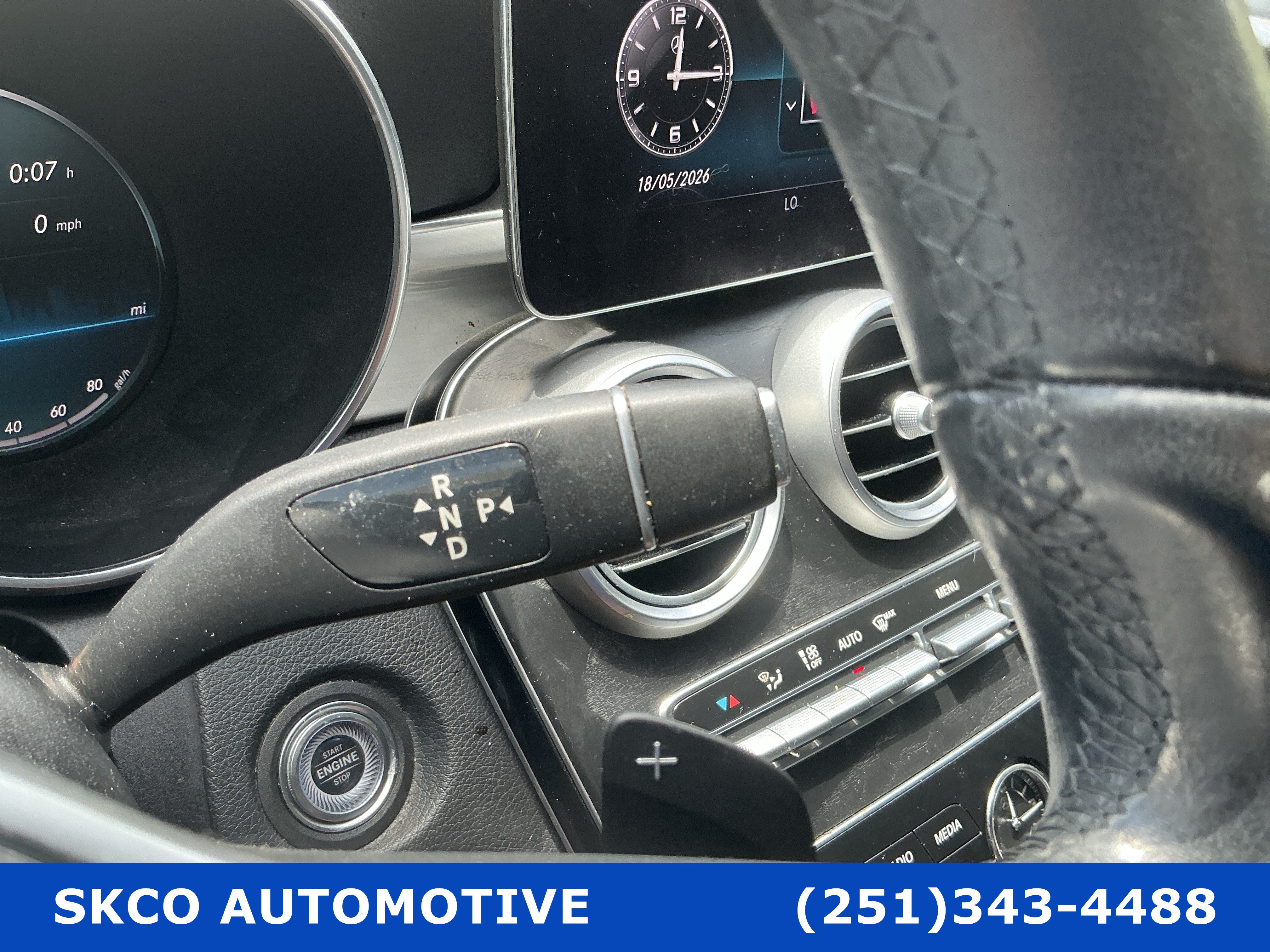 Used 2021 Mercedes-Benz C 300 Sedan w/ Parking Assistance Package image 23