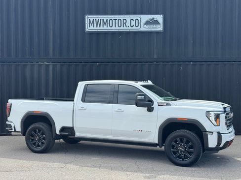Used 2025 GMC Sierra 3500 AT4 w/ AT4 Premium Plus Package AWD/4WD image 1