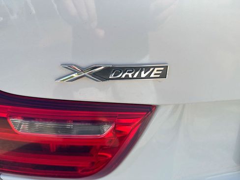 Used 2015 BMW 428i xDrive Convertible AWD/4WD image 16