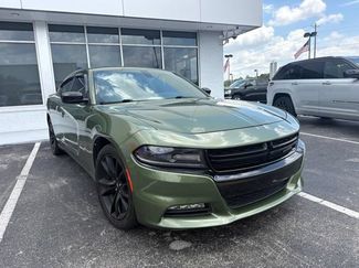 Used 2018 Dodge Charger SXT Plus w/ Blacktop Package RWD video 1