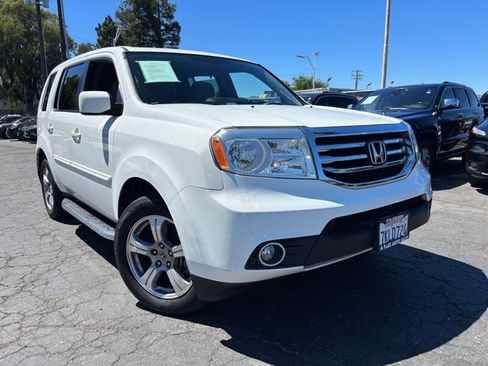 Used 2015 Honda Pilot EX image 1