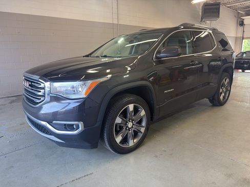 Used 2019 GMC Acadia SLT w/ LPO, Cargo Package AWD/4WD image 3