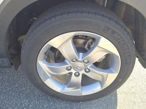 Used 2021 Honda HR-V LX image 12