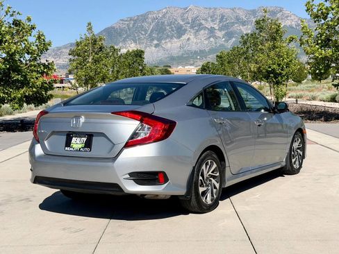 Used 2016 Honda Civic EX image 3