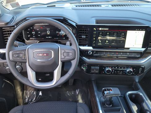 New 2026 GMC Sierra 1500 Elevation w/ Preferred Package image 8
