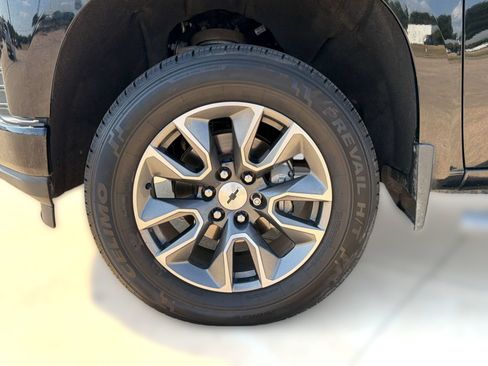 Used 2021 Chevrolet Silverado 1500 RST RWD image 12